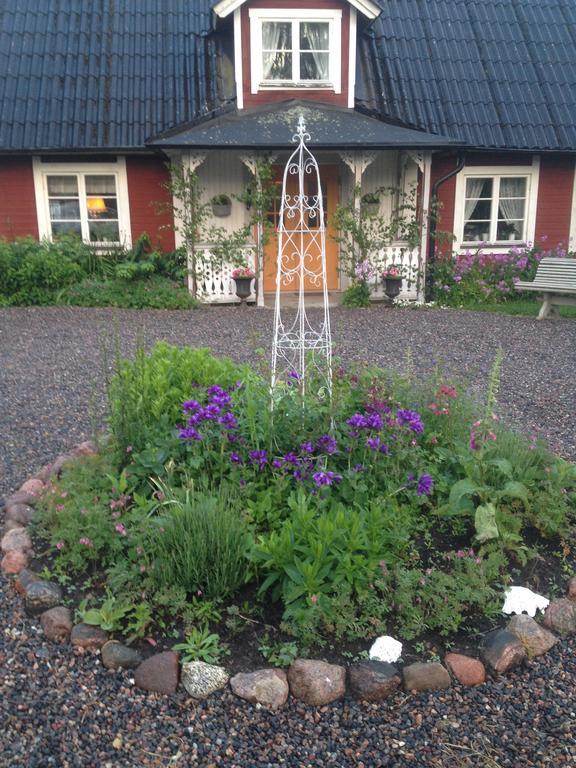Thorstorps Gard B&B Soderkoping Exterior photo